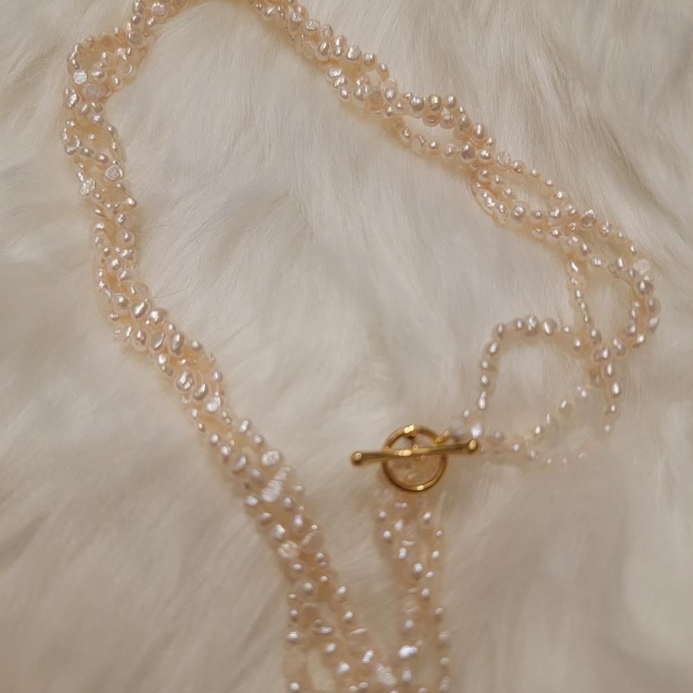 Keshi freshwater cultured pearls choker